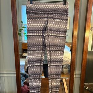 ALO Yoga Patterned Gray Leggings